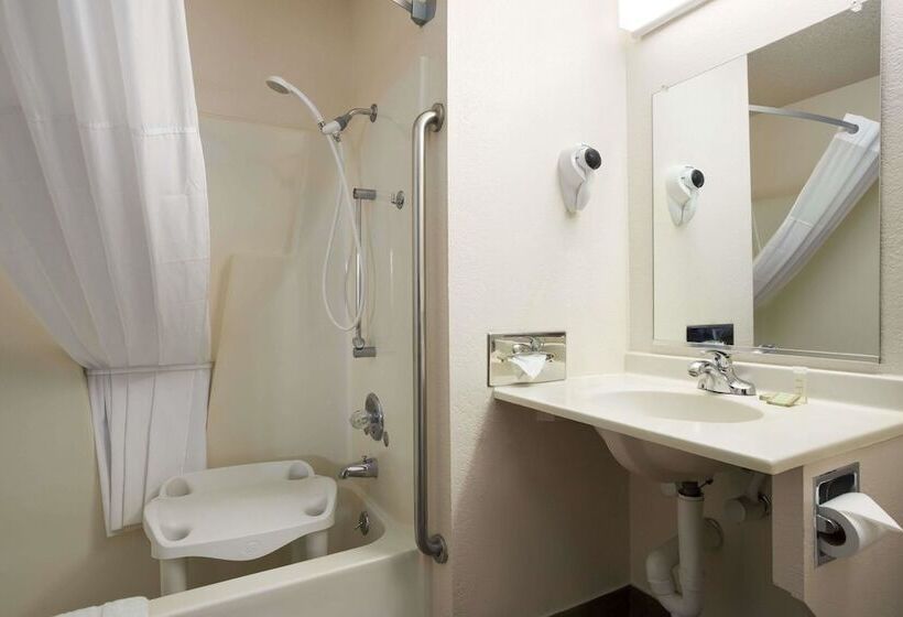 Мотель Super 8 By Wyndham Las Vegas