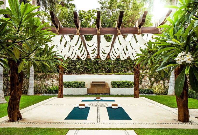 אתר נופש One&only Palmilla