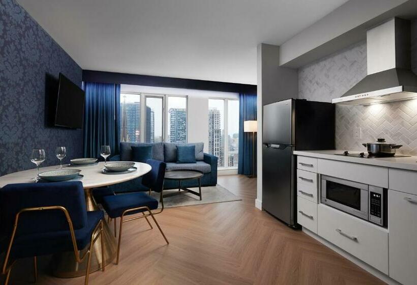 Pantages Hotel Toronto Centre