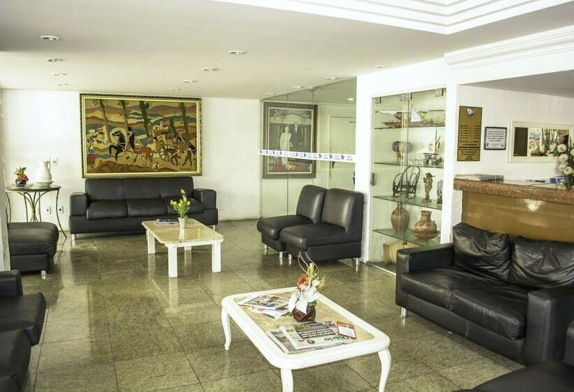 اقامتگاه Rede Andrade Coimbra