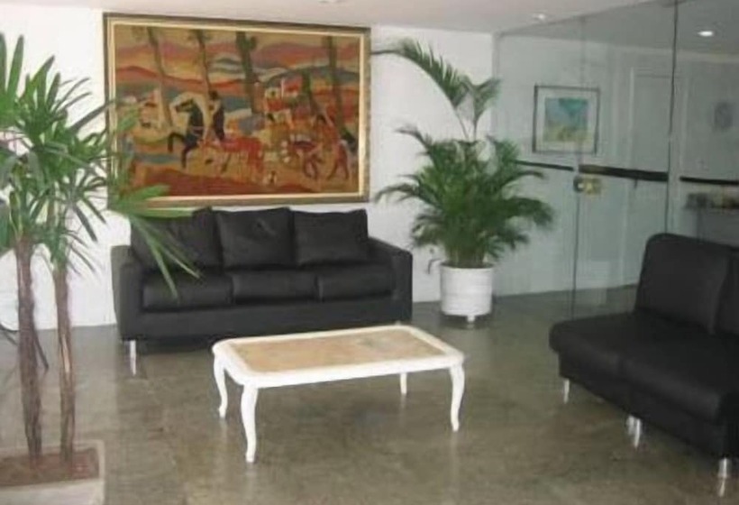 住所  Rede Andrade Coimbra