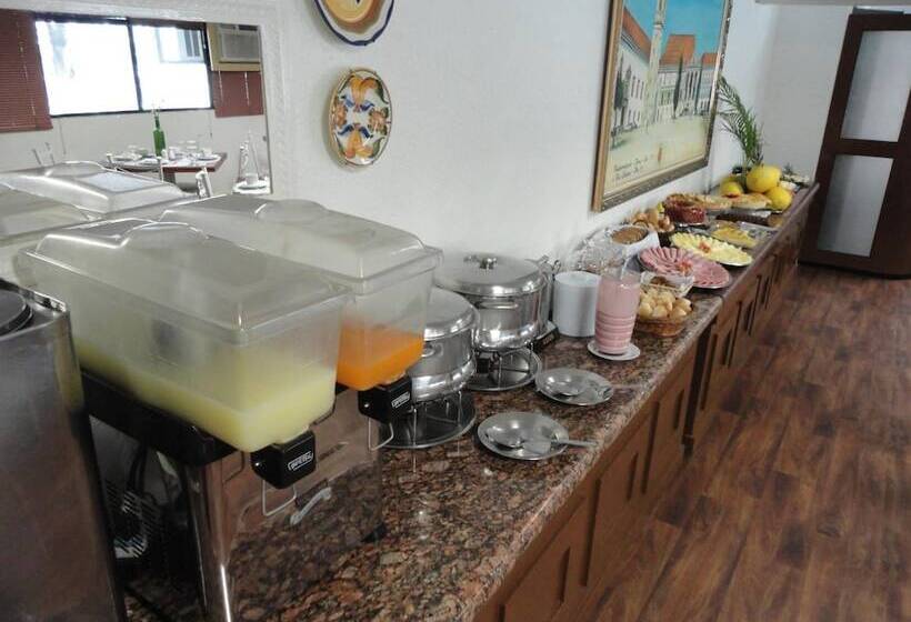 住所  Rede Andrade Coimbra