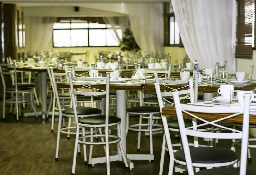 住所  Rede Andrade Coimbra