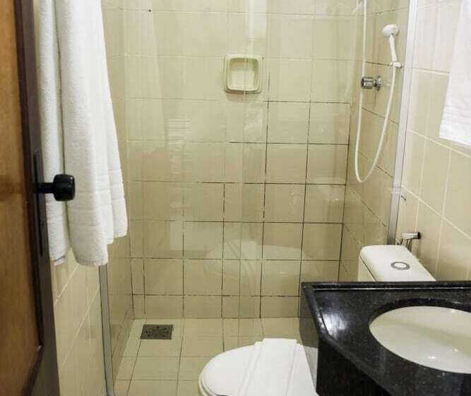 住所  Rede Andrade Coimbra