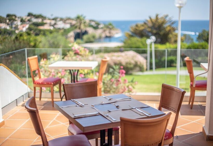 Курорт blau punta reina