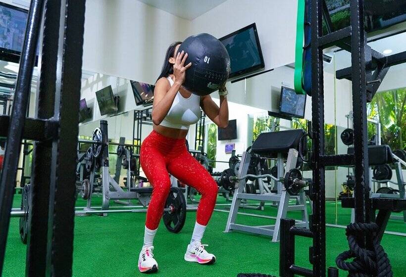 リゾートホテル Oasis Palm