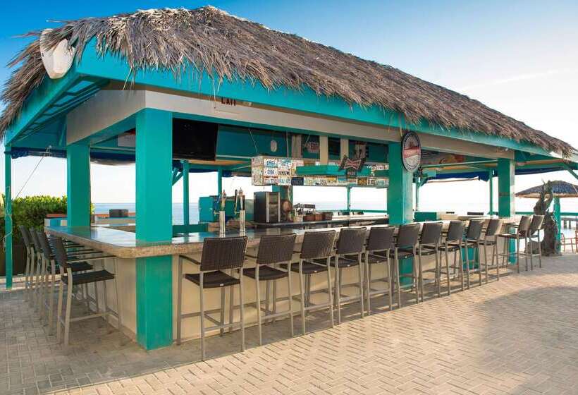 Wyndham Reef Resort, Grand Cayman