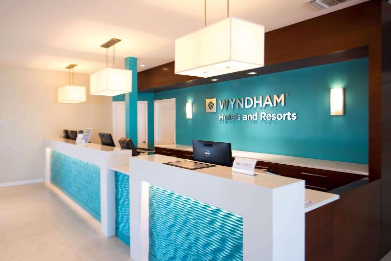 Wyndham Reef Resort, Grand Cayman