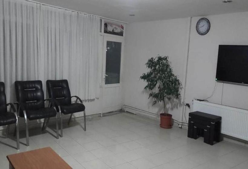 فندق صغير Arda Yurdu Ve Pansiyonu