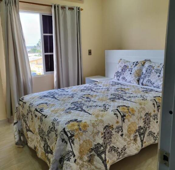 Apartahotel Macadana
