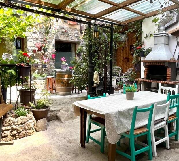 تختخواب و صبحانه Casa Rural Maza Especial Grupos