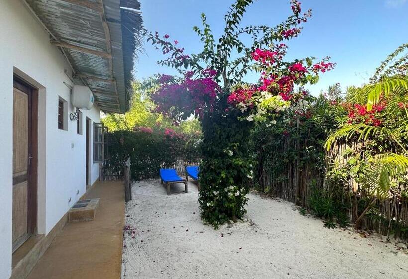 ベッドアンドブレックファースト Hoom