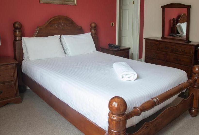 تختخواب و صبحانه The Shakespeare Deluxe Hotel And Caribbean Restaurant Halifax