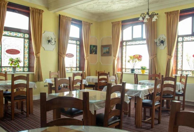 تختخواب و صبحانه The Shakespeare Deluxe Hotel And Caribbean Restaurant Halifax