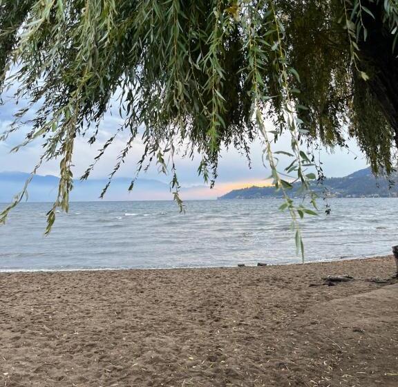 민박 Stirling House