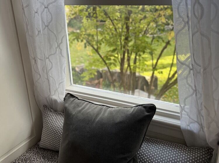 민박 Stirling House