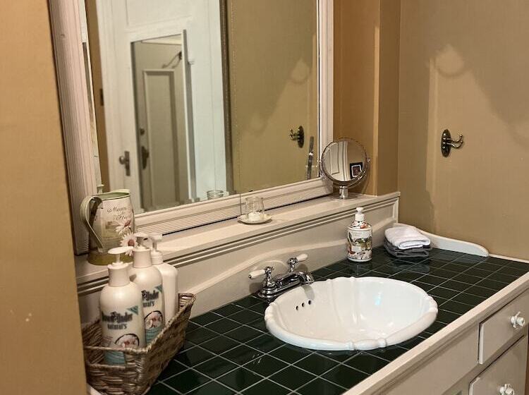 민박 Stirling House