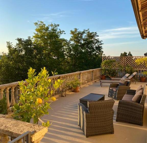 مبيت وإفطار Tenuta Le More