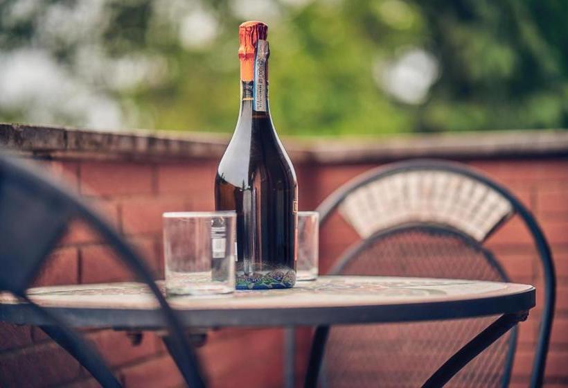 Travelershome Ciampino B&bs