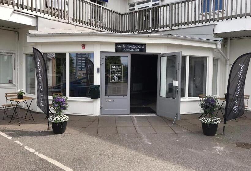 De La Gardie Park Vandrarhem Hostel