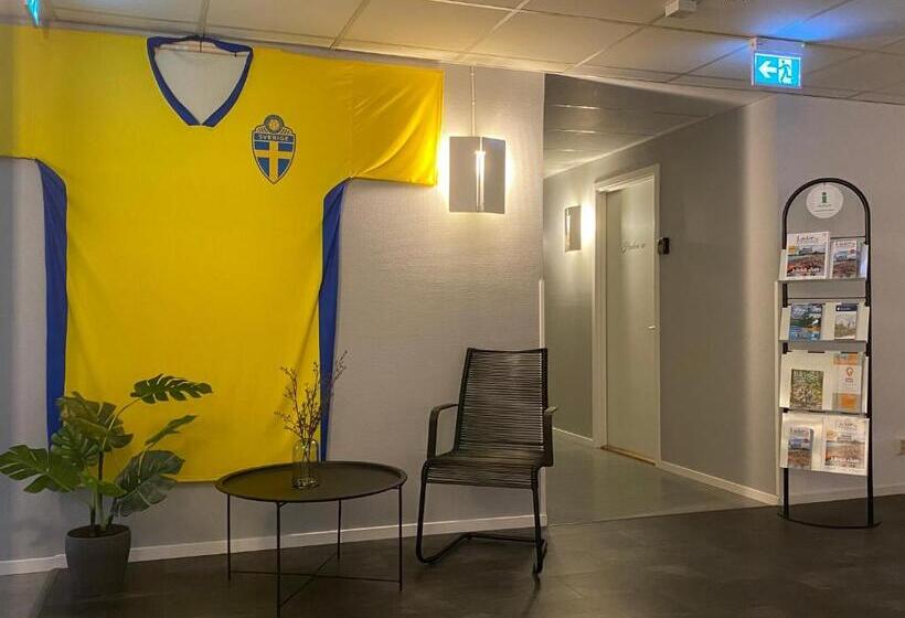 De La Gardie Park Vandrarhem Hostel