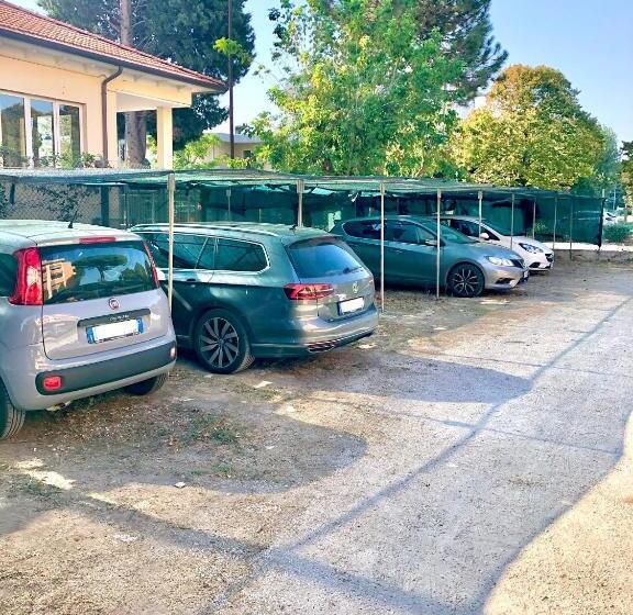 בית מלון כפרי Caravel B&b