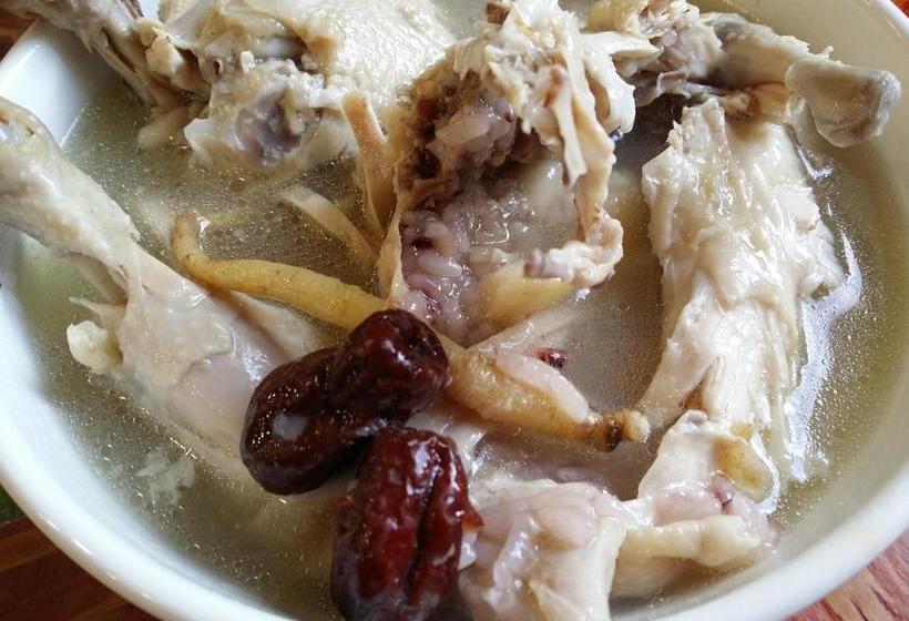 Отель Cheongpyeong Family