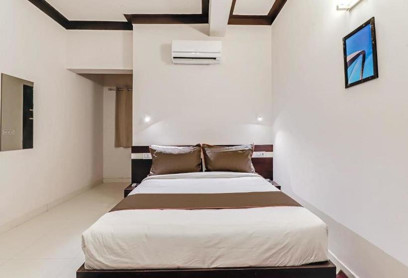 호텔 Collection O 199 Tin Factory