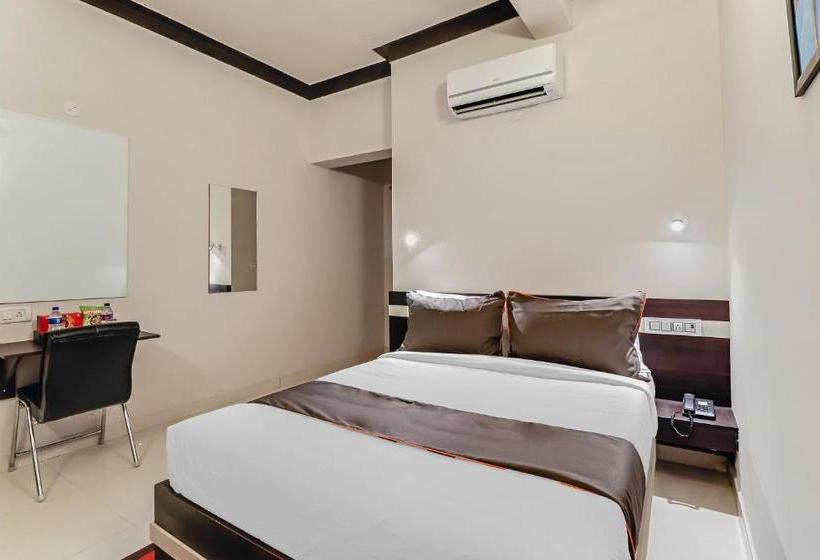 호텔 Collection O 199 Tin Factory