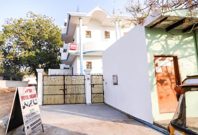 Hotel Flagship Maurya Residency