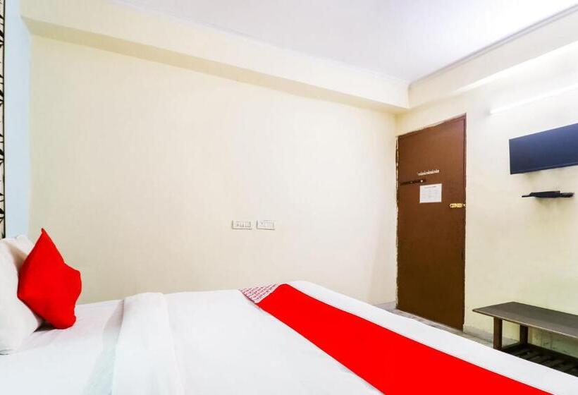 Hotel Flagship Maurya Residency