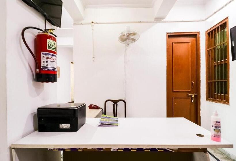 Hotel Flagship Maurya Residency