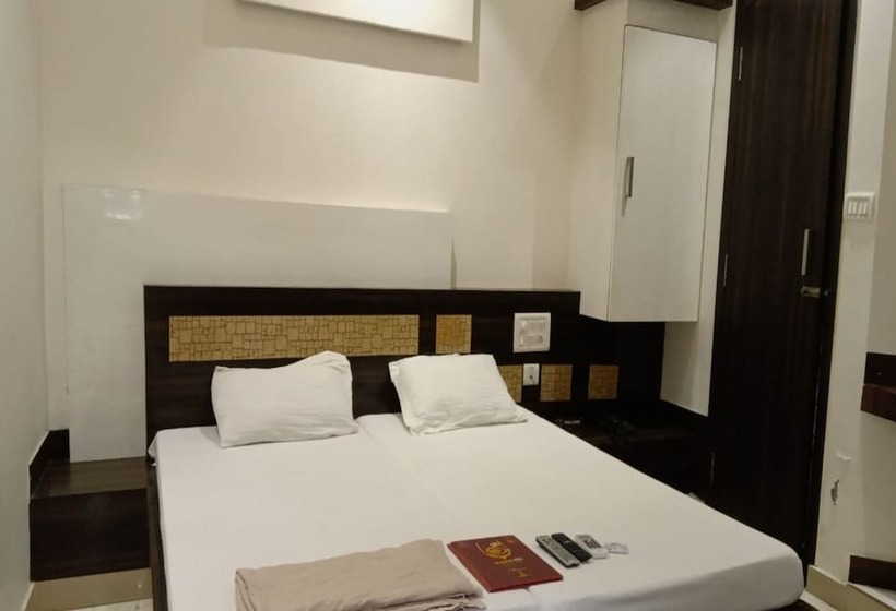 Отель Harsh Regency