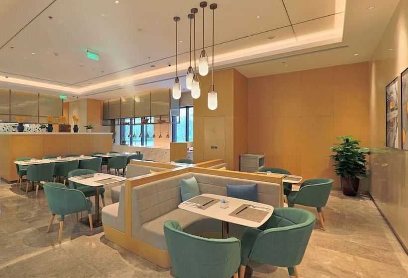 Отель Hilton Garden Inn Changzhou Xinbei