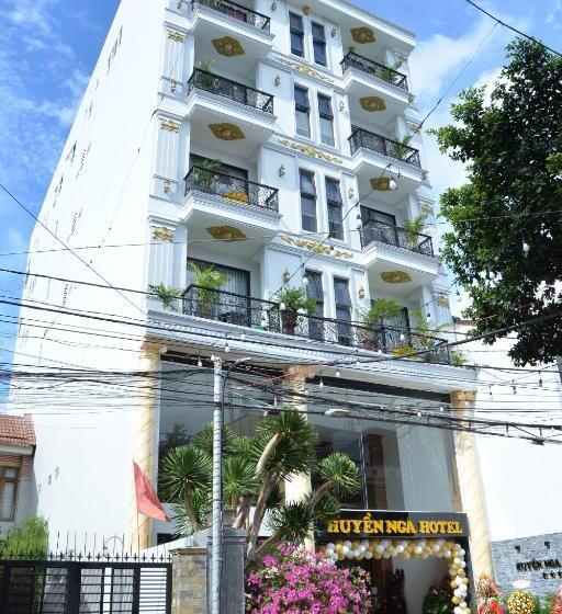 هتل Huyen Nga