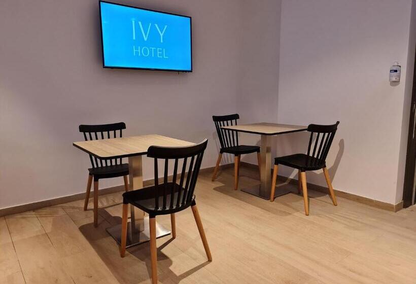 Ivy Hotel Adults Only