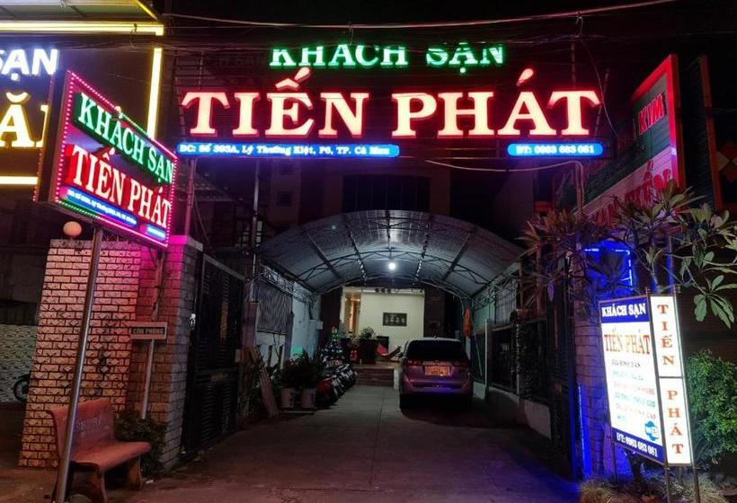 هتل Khách Sạn Tiến Phát
