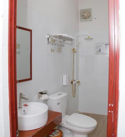 هتل Restaurant Hoang Uyen