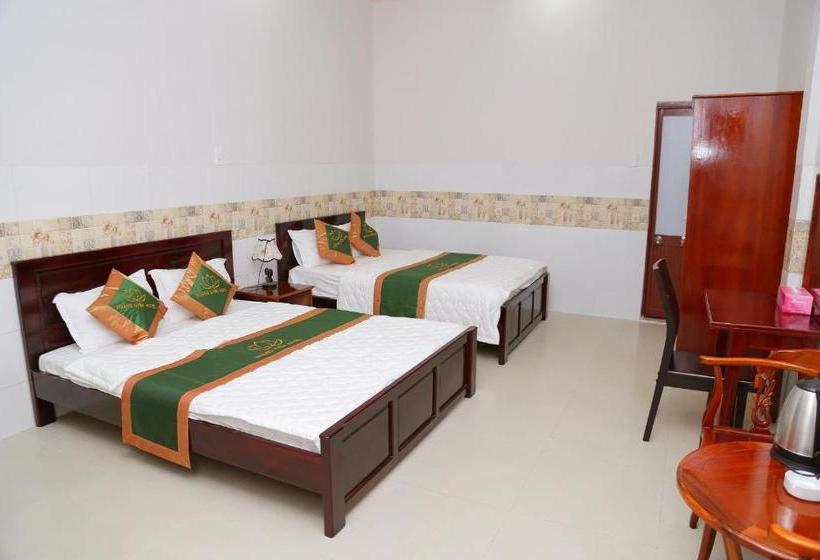 هتل Restaurant Hoang Uyen