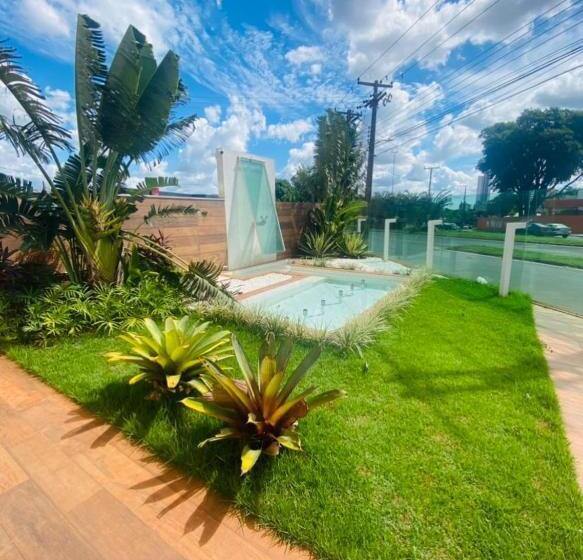 فندق Shelton Palace