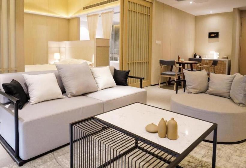 فندق Solo Wandering Leshan