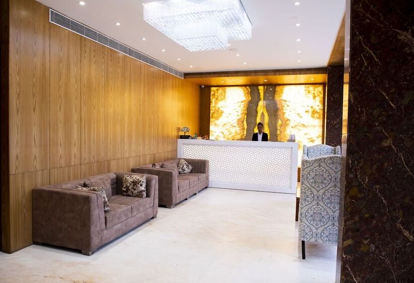 Отель The Moziac