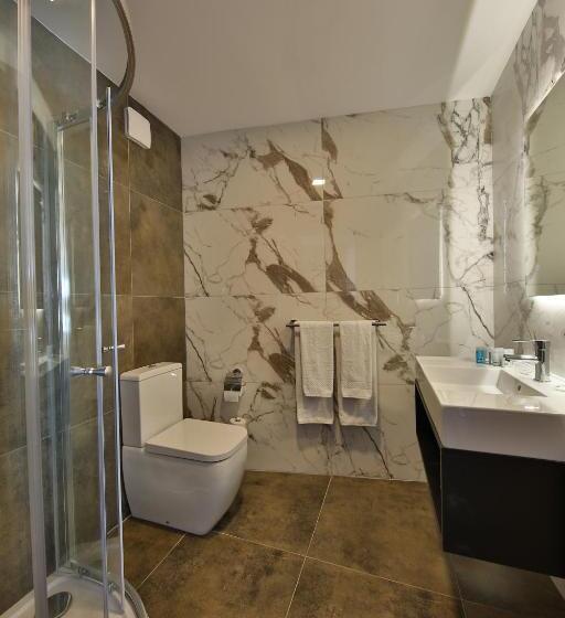 Ivy Hotel Adults Only