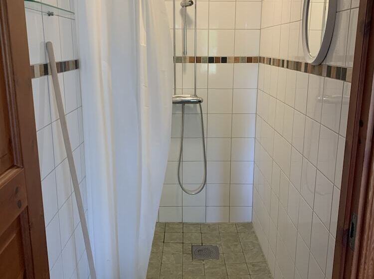 פנסיון 4hearts B&b