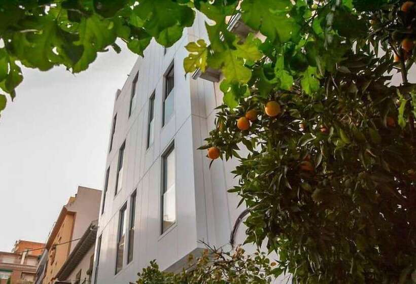 پانسیون Broz Hostel