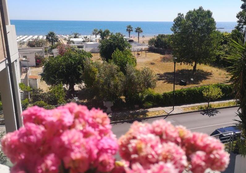 膳宿费 Cala Di Rio B&b