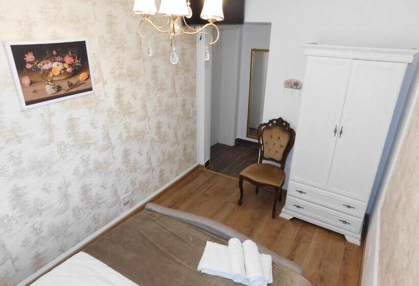 פנסיון Casa Boem