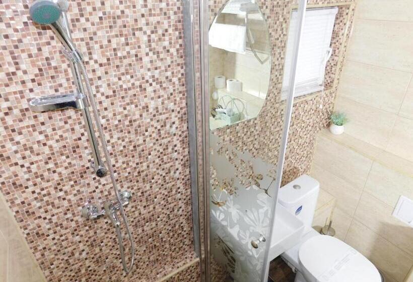 פנסיון Casa Boem