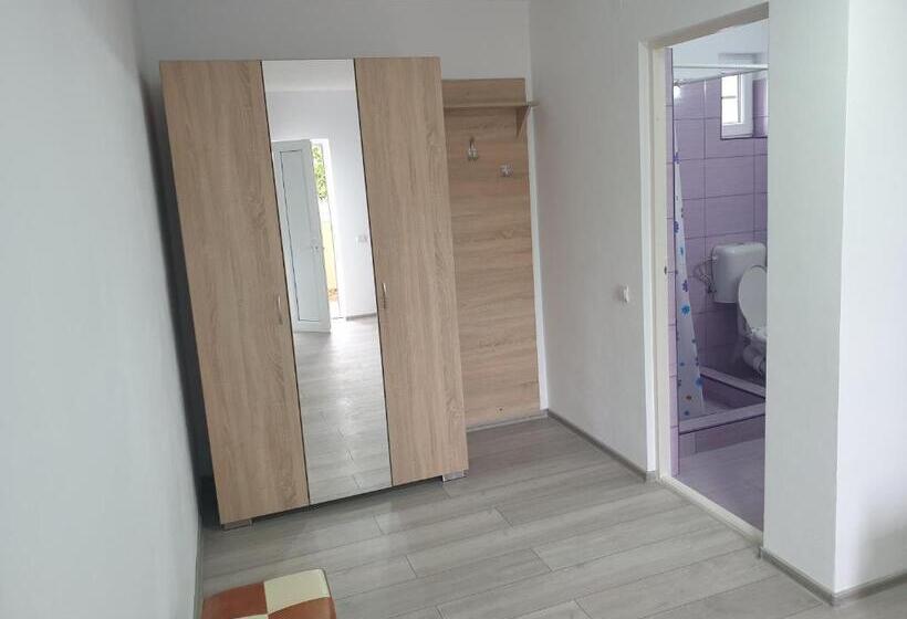 Пансион Casa Corina