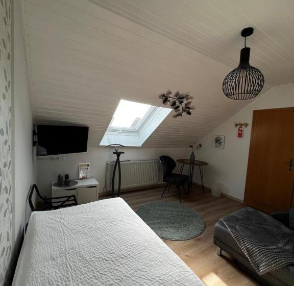 펜션 Landgasthof Kanz